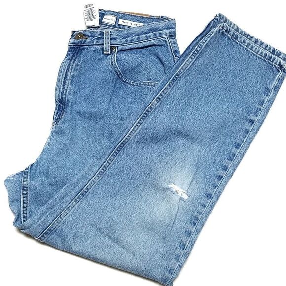 VINTAGE Liz Claiborne Classic Fit Light Wash Jeans - Picture 2 of 8